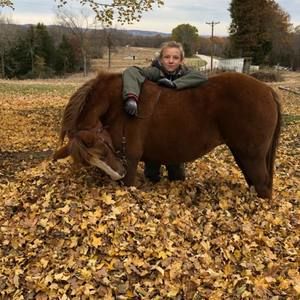 Meet your Posher, Annie